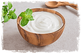 Tam Yağlı Köy Süzme Yoğurdu (1 kg)